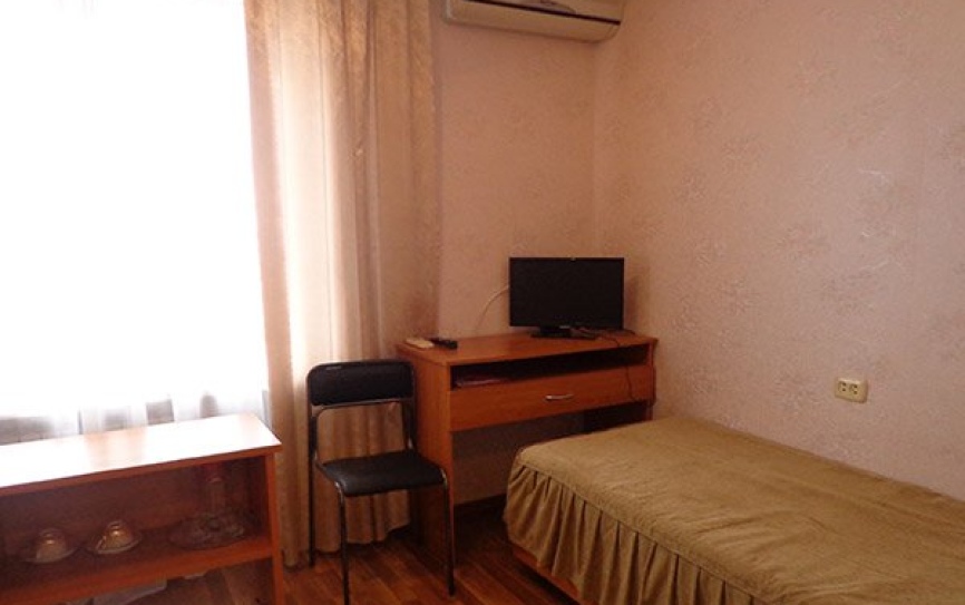 Стандарт *  - 3