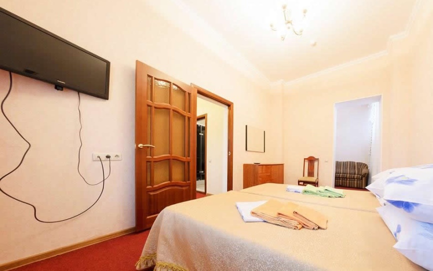 Без балкона *  - 1