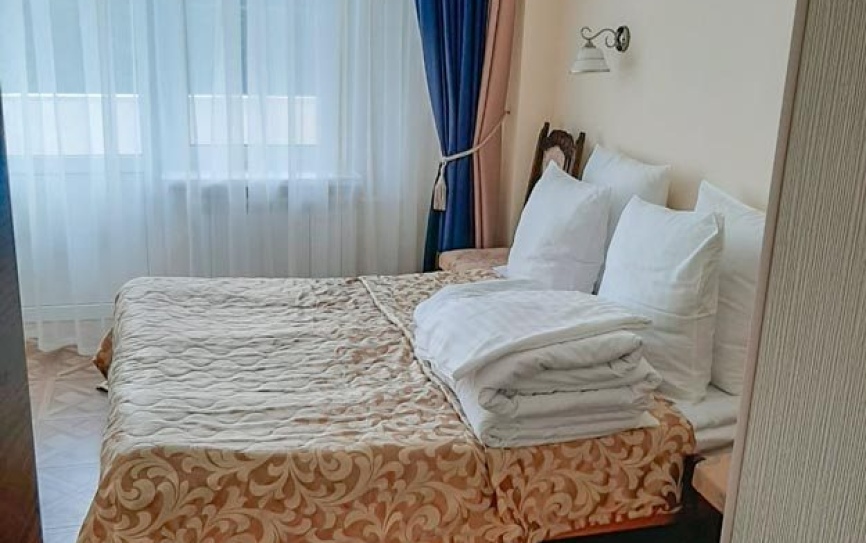 Люкс, Корпус 1 *  - 2