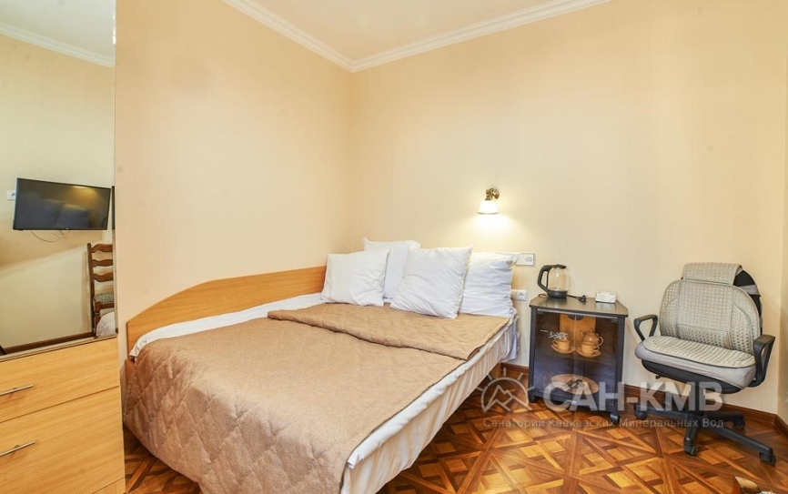 Джуниор сюит, Корпус 1 *  - 2