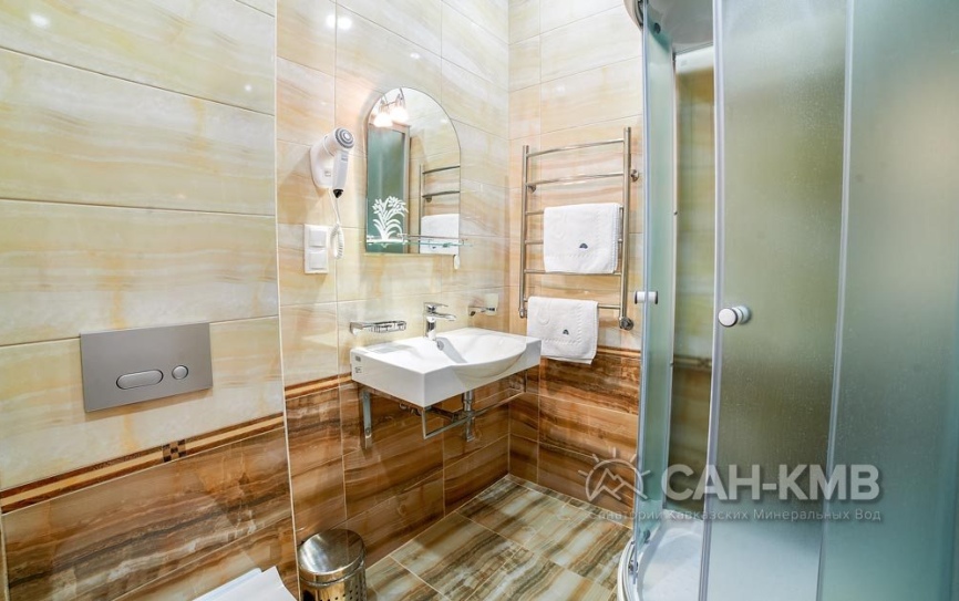 Джуниор сюит, Корпус 1 *  - 3