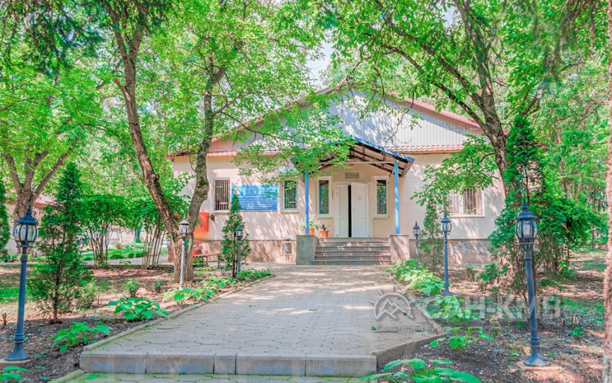 Пансионат с лечением «Геолог Казахстана» —* Железноводск - 3