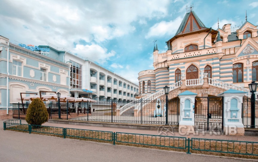 Пансионат Звездный 3* Кисловодск - 2