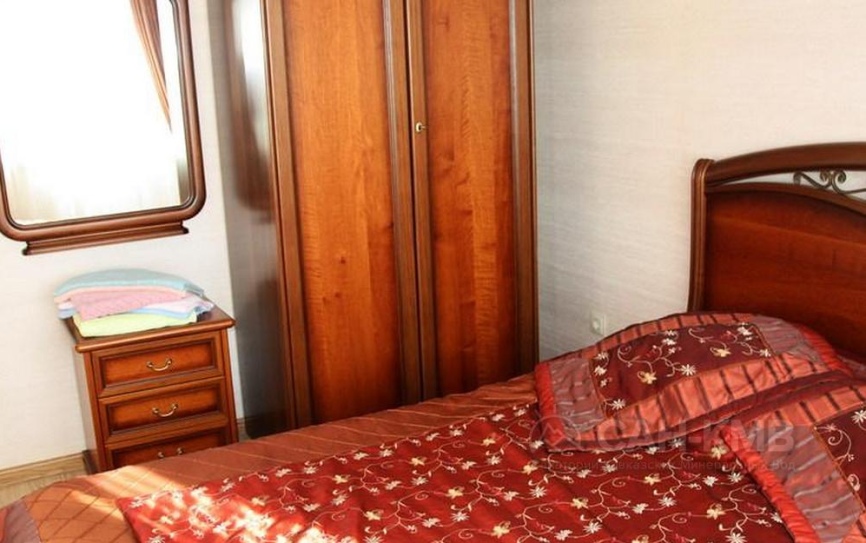 Стандарт *  - 1