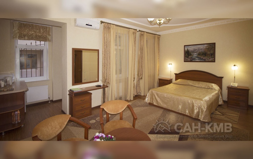 Студия Семейная *  - 2