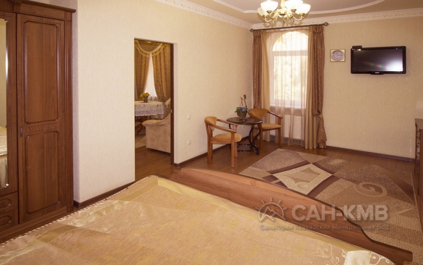 Люкс без балкона *  - 2