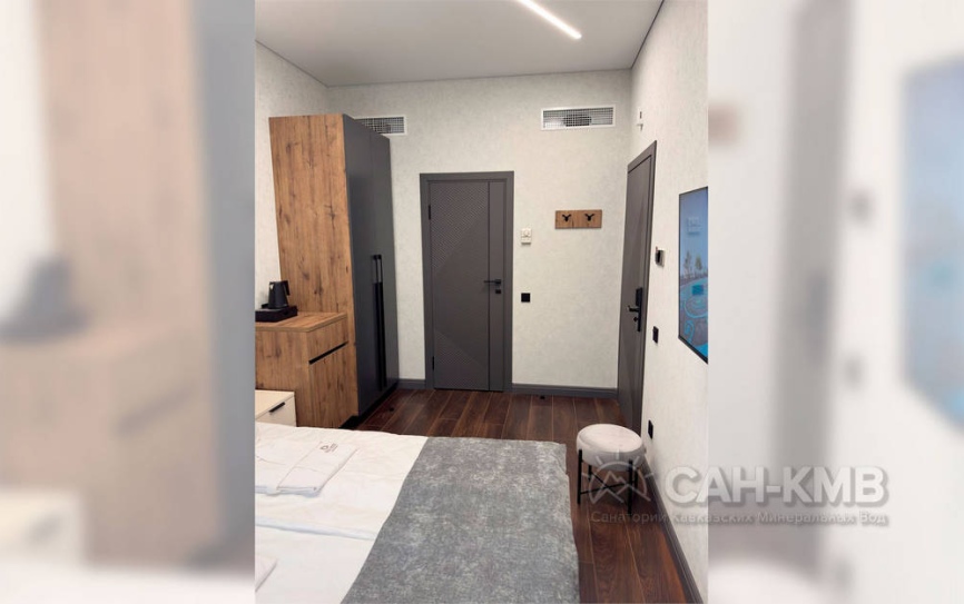 Стандарт *  - 3