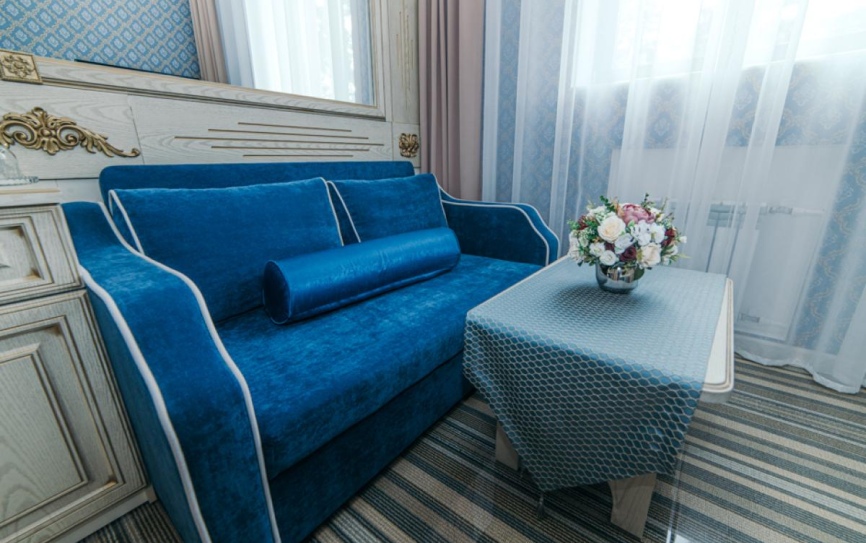 Первая категория  1-местный 1 комнатный  *  - 2