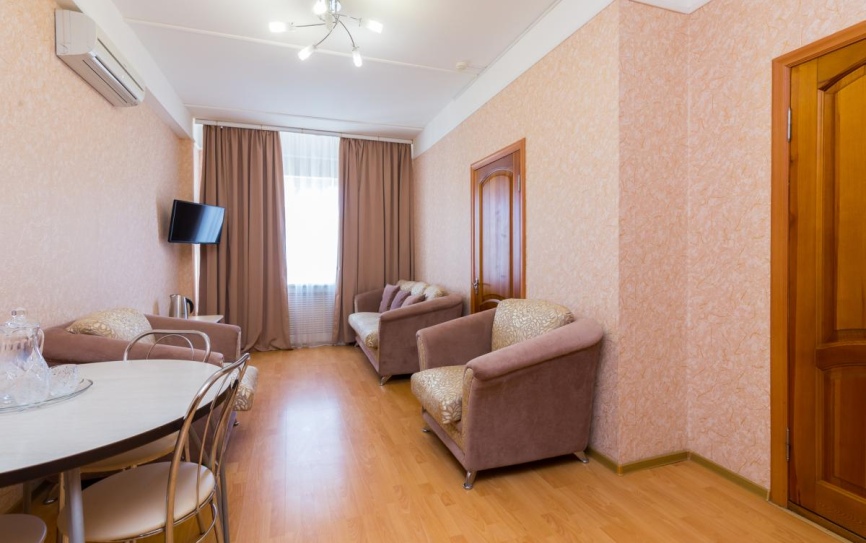 Люкс 2-местный 2-комнатный Люкс (Л2м2к) *  - 3