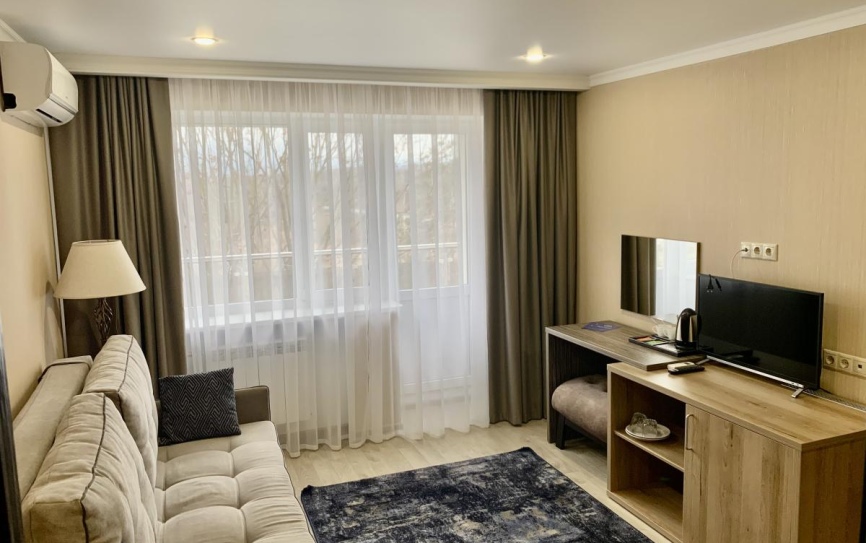 Люкс 2-местный вид на Detox зал *  - 2