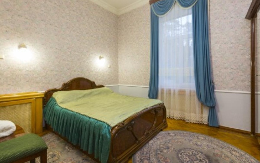 Джуниор сюит 2-местный 2комнатный Джуниор сюит корпус В (ДС2м2 корпус В) *  - 1