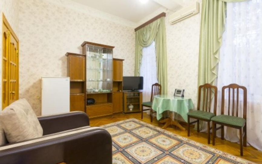 Джуниор сюит 2-местный 2комнатный Джуниор сюит корпус В (ДС2м2 корпус В) *  - 2