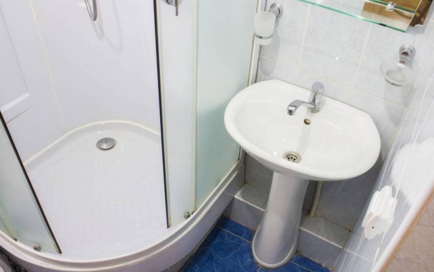 1 категория 2 местный 1 комнатный 1 категории корпус 10 лит А (1К2м1 корпус 10А) *  - 3