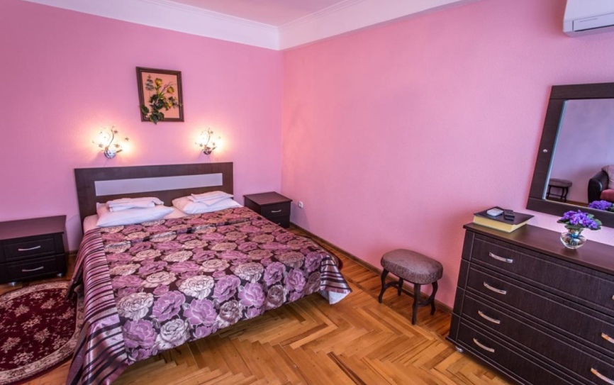 1 категория 2-местный 2-комнатный 1 категории (1к2м2к1) *  - 1