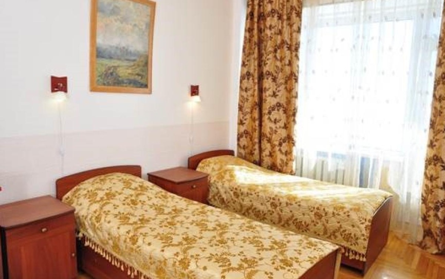 Стандартный 2-местный номер *  - 3