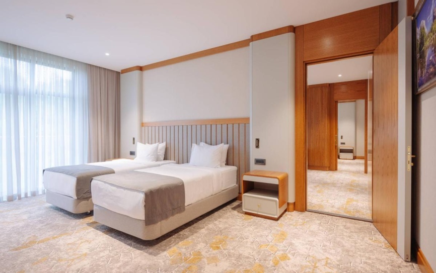 Люкс 4-местн 3-комн Семейный *  - 3