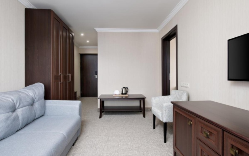 Джуниор сюит Джуниор сюит 2-местный 2 комнатный *  - 3