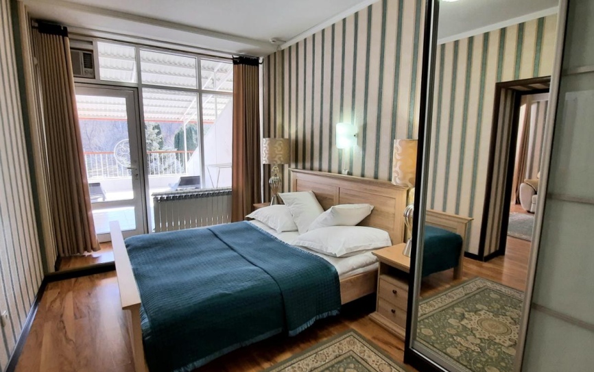 Люкс Люкс 2-мест 2-комн *  - 1