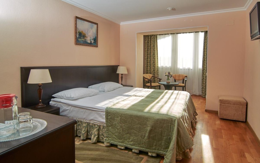 1 категория 1-комнатный стандартный *  - 1