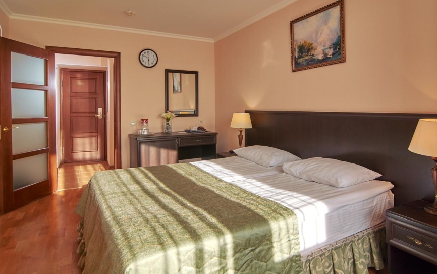 1 категория 1-комнатный стандартный *  - 2