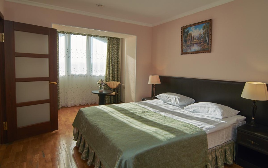 1 категория 2-местный 2-комнатный *  - 1