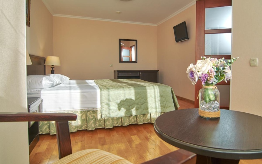 1 категория 2-местный 2-комнатный *  - 2