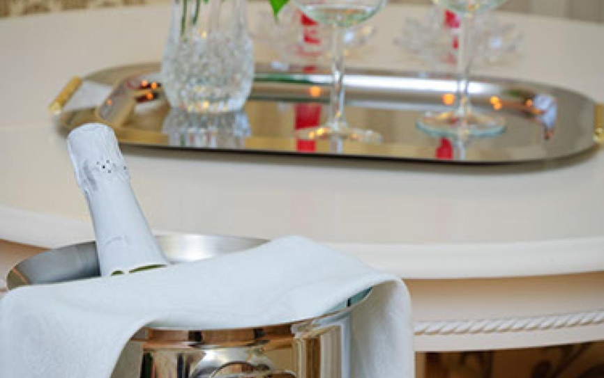 Люкс Романтический 2-комнатный 2-местный *  - 2