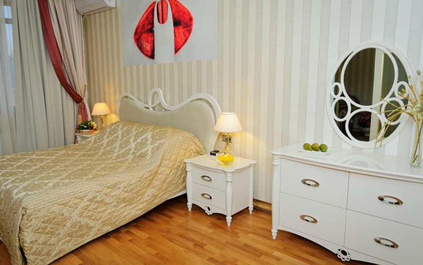 Люкс Романтический 2-комнатный 2-местный *  - 1