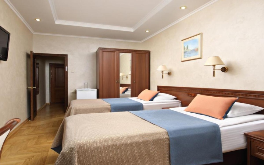 Стандарт 2 местный  в корпусе 1 *  - 1