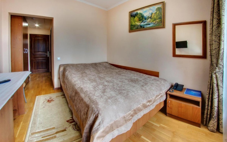 1 категория 1-местный 1-комнатный  комфорт *  - 2