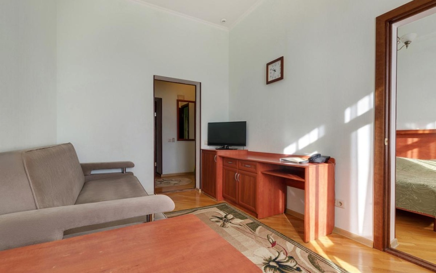 1 категория 2-местный 2-комн Премиум *  - 3