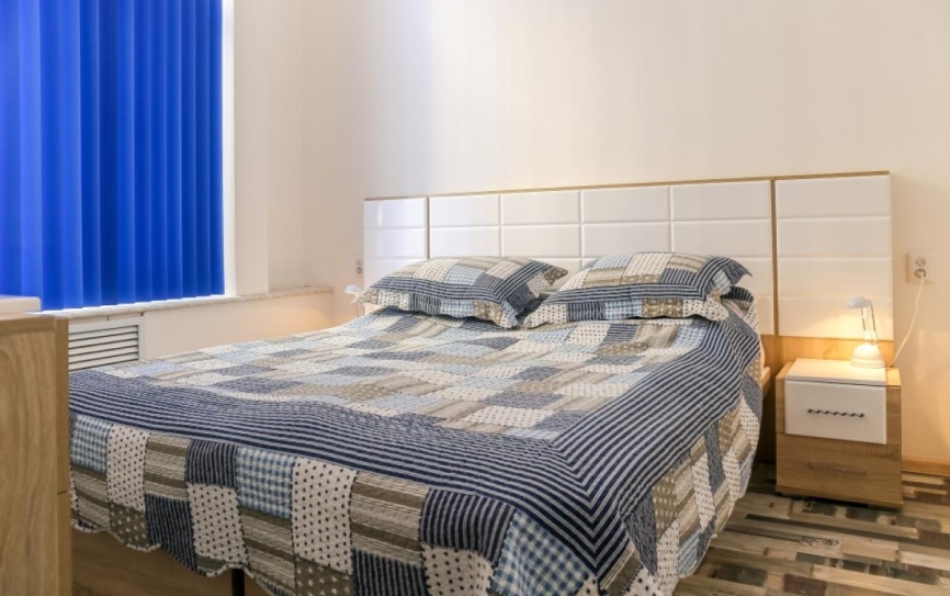 Стандартный 2-местный  *  - 2