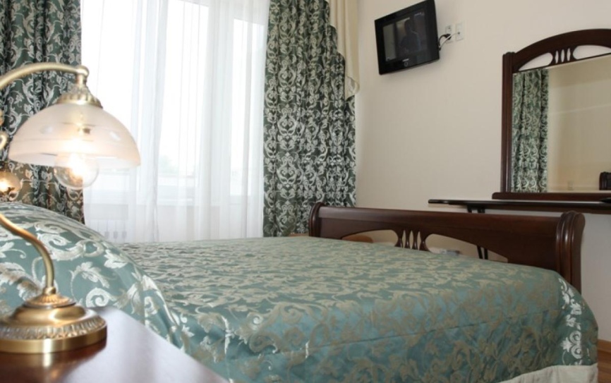 Номер 2-местный 2-комнатный (2К) *  - 2