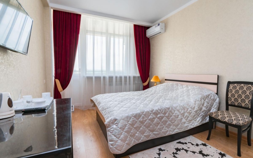 Стандартный 1-местный номер *  - 2