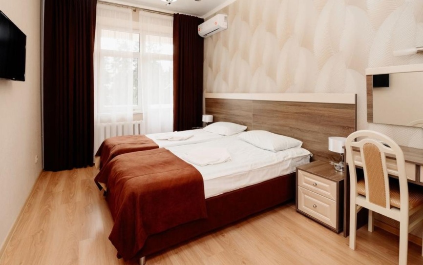 Комфорт 1 место в 2-местном Комфорте с балконом с подселением *  - 1