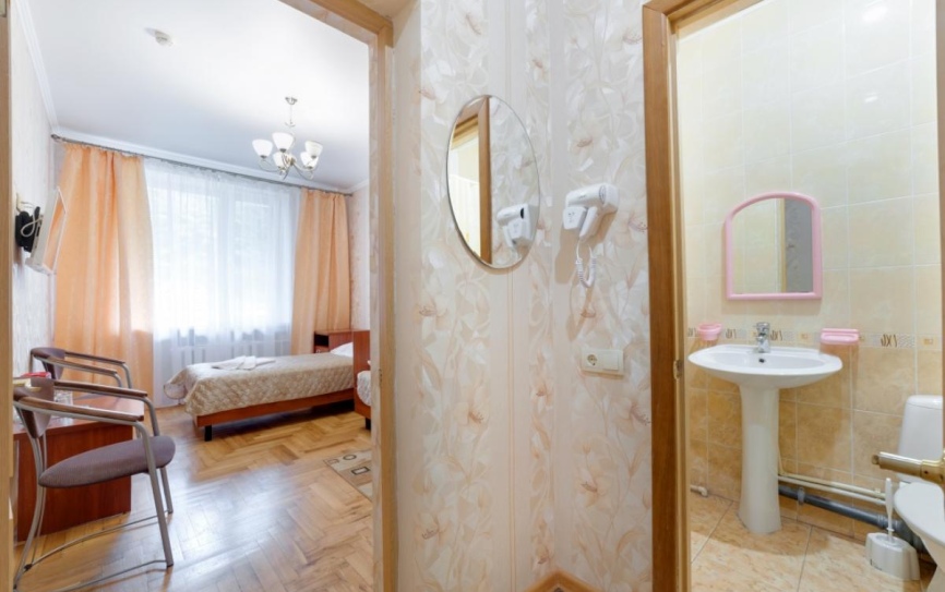 Стандартный 2-местный Стандарт *  - 3