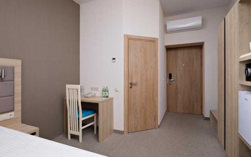 Бизнес  1-местный 1-комнатный 