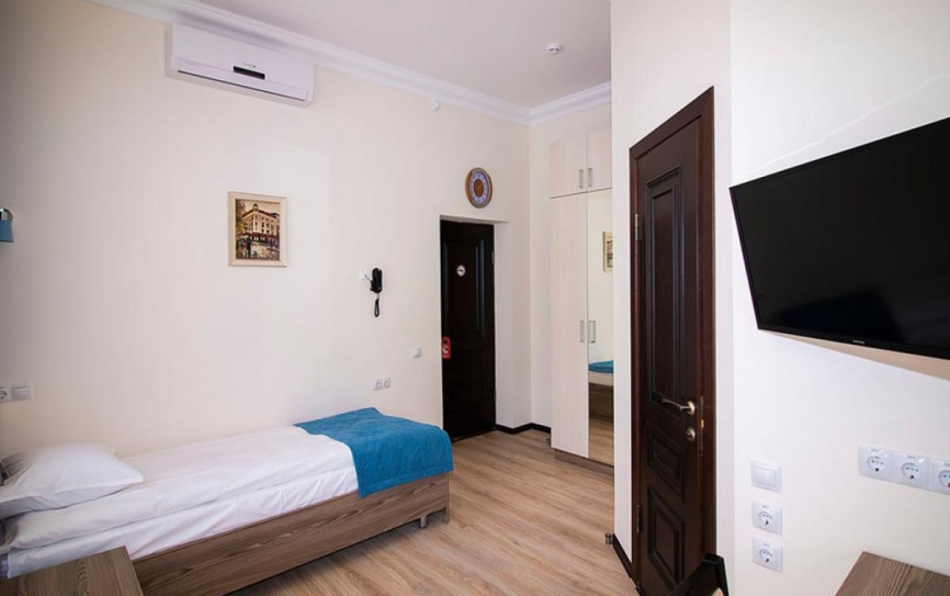 1 категория 1-местный 1-кмн в корпусе 2 *  - 2