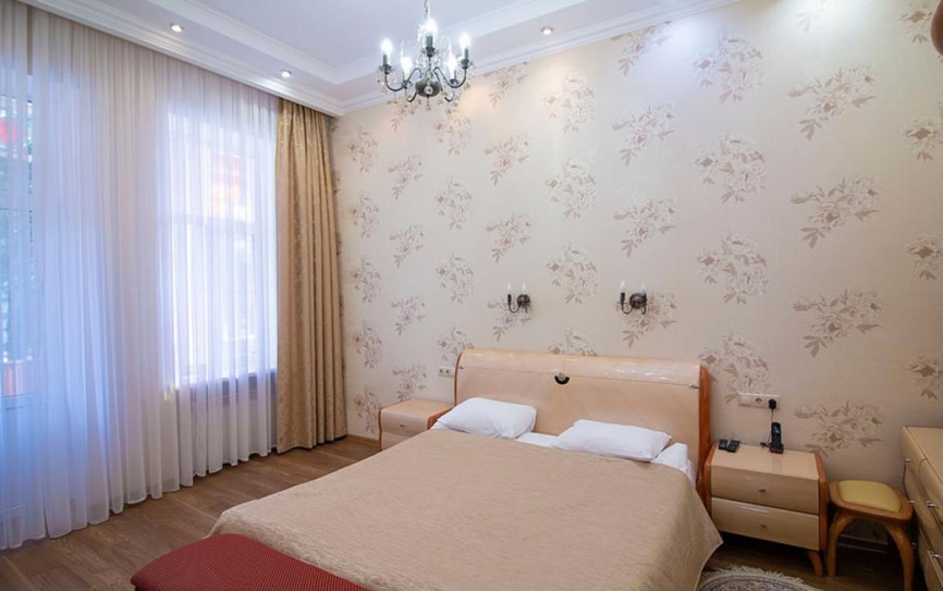 Люкс 2-комнатный номер люкс в корпусе 4 *  - 2