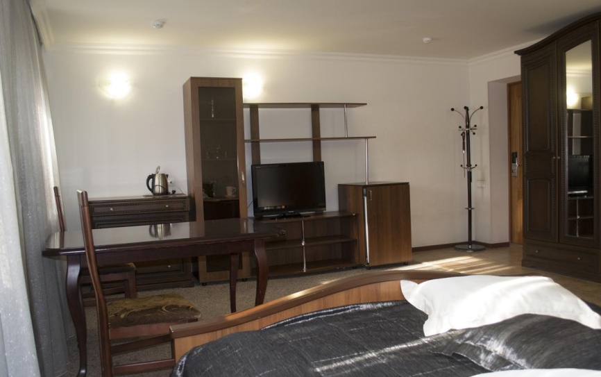 1 категория 1-местн. в цоколе корпус 6 - 5,7,8,9,10,11 (Б) *  - 3