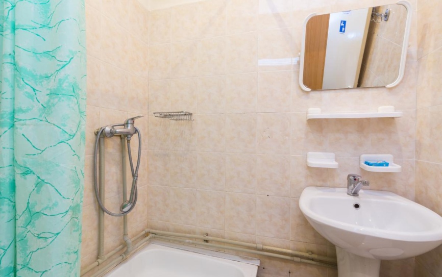 2 категория 2 местный 1 комнатный  в корпусе 3 (2к2м1 корпус 3) *  - 2