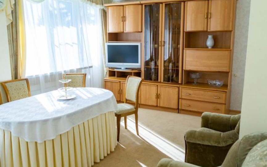 Апартаменты 2-местный 3-комнатный в корпусе 1 (А2м3 корпус 1) *  - 2