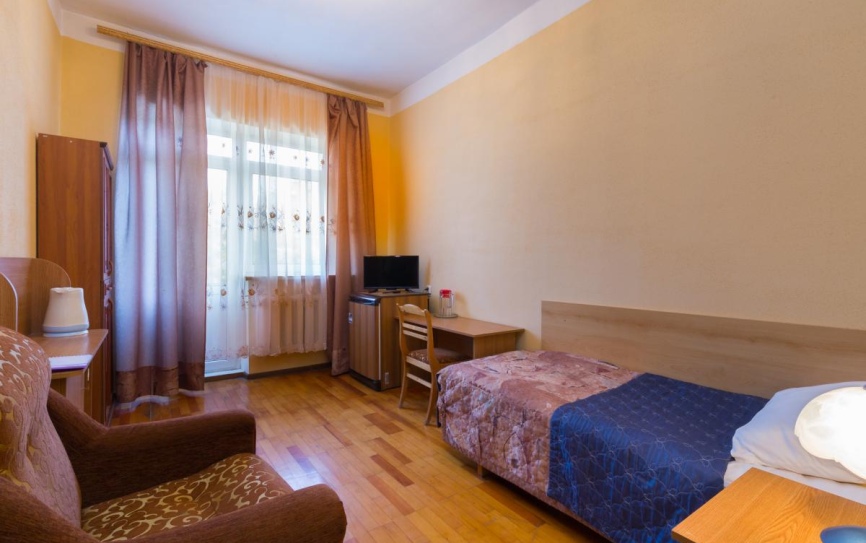 2 категория 1-местный  1-комнатный (2к1м1к) *  - 2