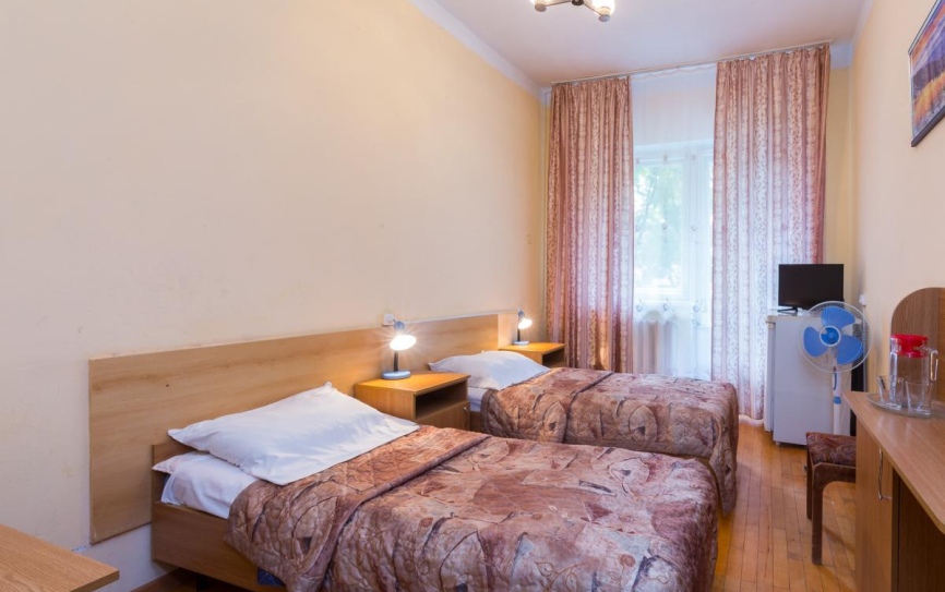 2 категория 2-местный 2-категории 1-комнатный  с балконом (2к2м1 корпус 1) *  - 1