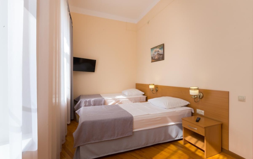 1 категория 2-местный 1-комнатный 1 категории (1К2м1К) *  - 1