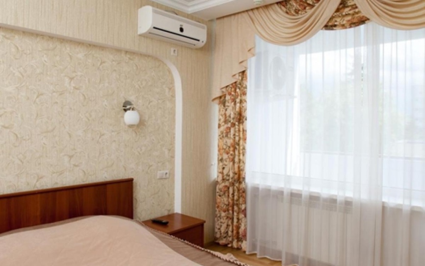 Люкс 2-местный 3-комнатный *  - 3