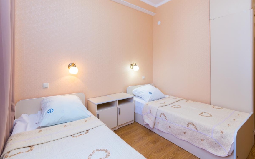 1 категория 2-местный 1-категории 1комнатный (1к2м1к) *  - 3