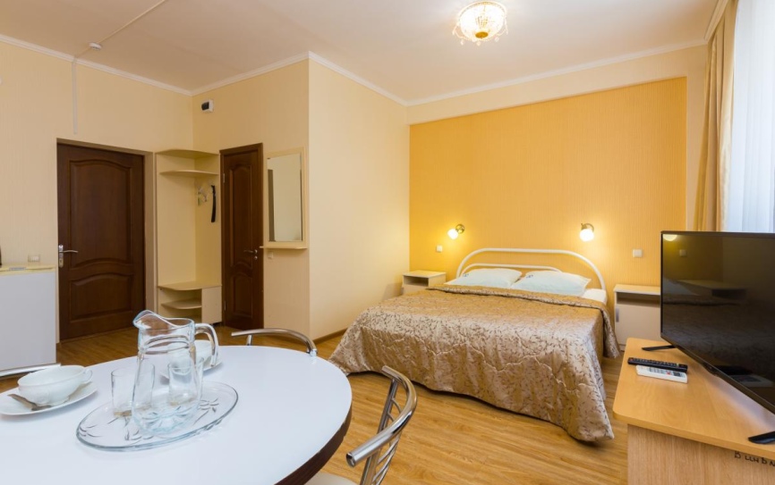 Джуниор сюит 2-местный 1 комнатный Джуниор сюит (ДС2м1к) *  - 2