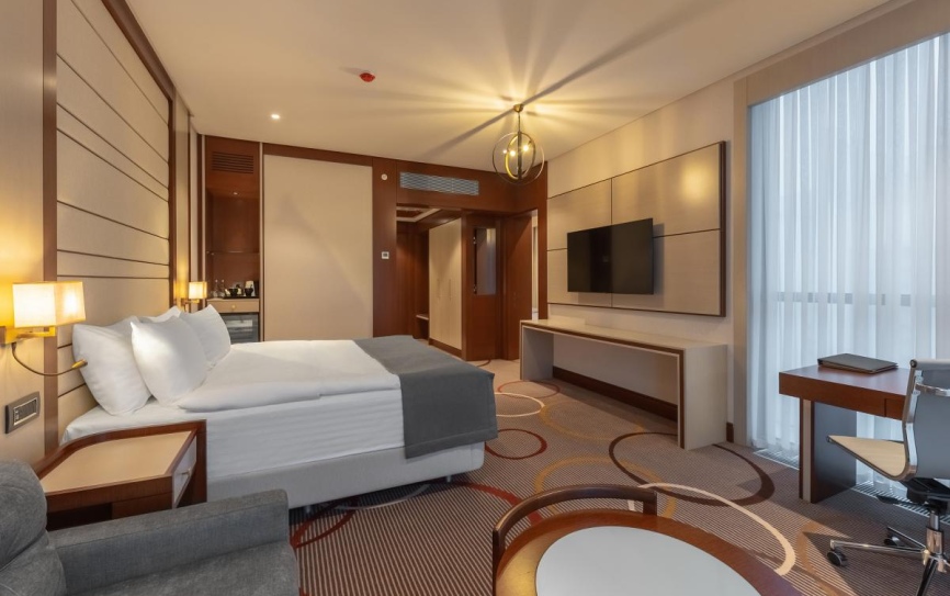 Семейный 3-местный 2-комнатный *  - 2