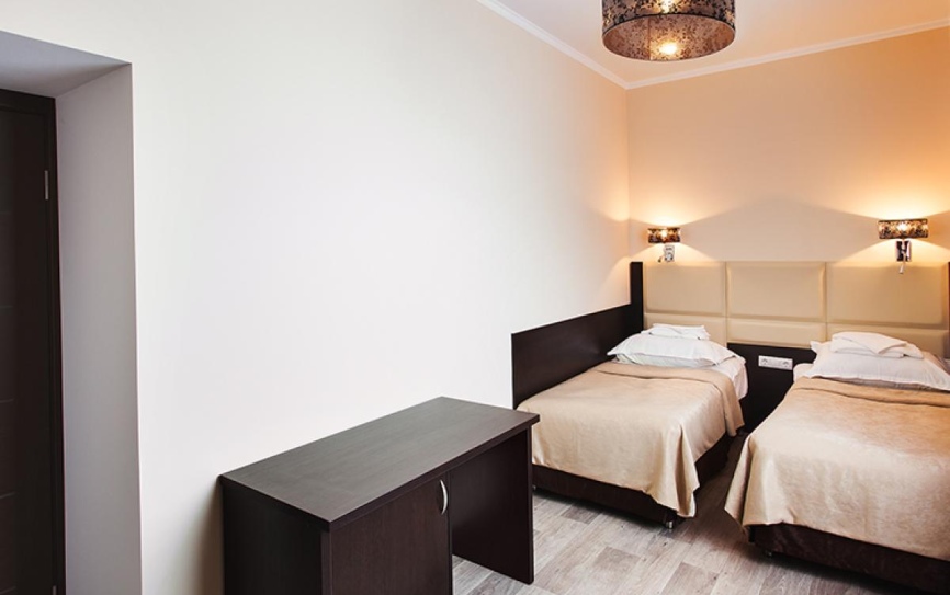 Семейный 2-местный 2-комнатный повышенной комфортности *  - 1